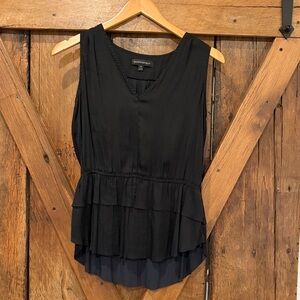 Banana Republic XS Black Cinched Waist Sleeveless Blouse